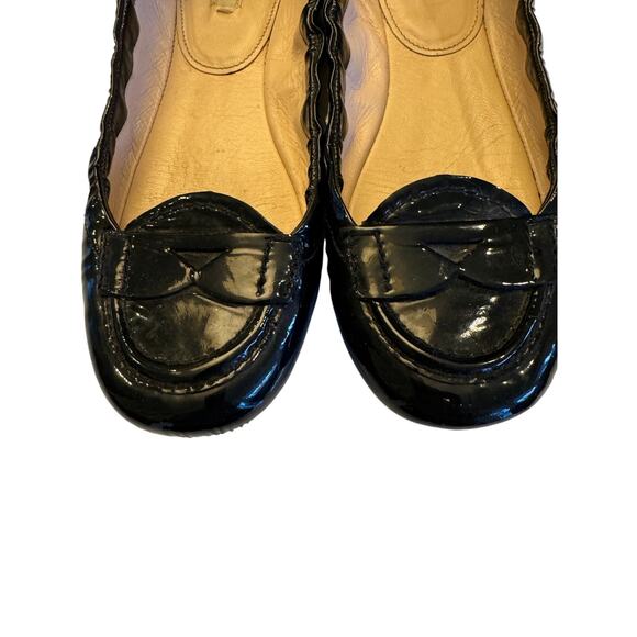 Prada Navy Blue Patent leather loafer Size 38 $450 WITH BOX - Picture 2 of 9